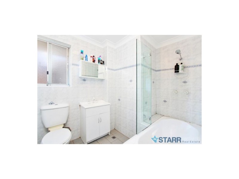 8/40 Birmingham Street, Merrylands NSW 2160