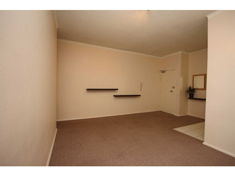 01/04  CALLIOPE STREET, Guildford NSW 2161