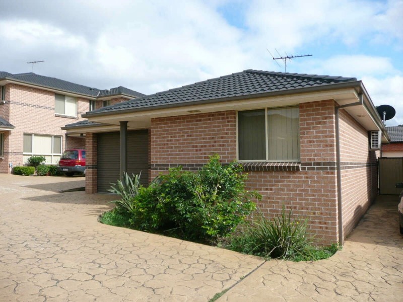 5/41  HAMPDEN ROAD, South Wentworthville NSW 2145