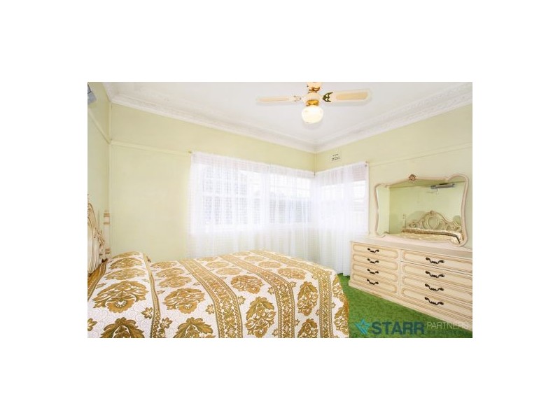 107 Military Road, Guildford NSW 2161