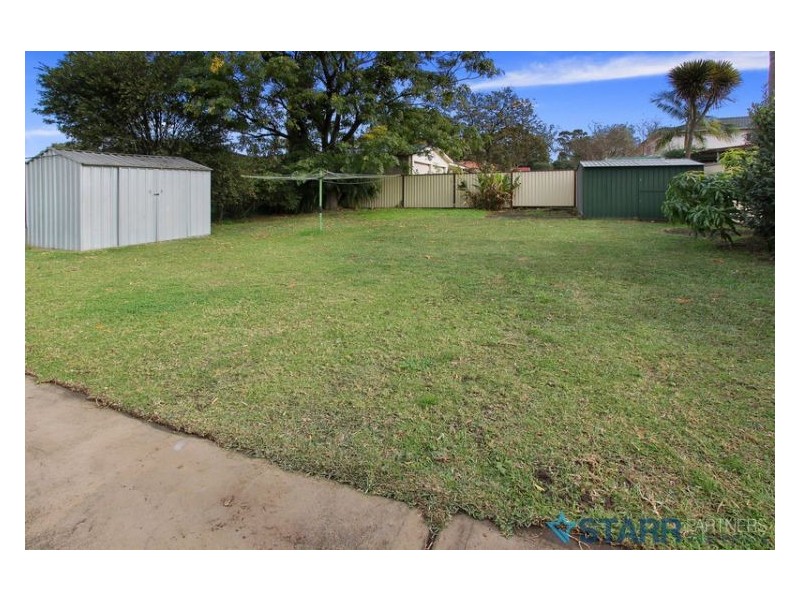 31 Montrose Avenue, Merrylands NSW 2160