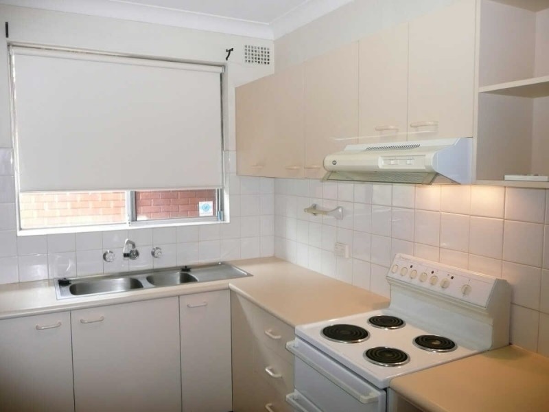 10/52  BIRMINGHAM STREET, Merrylands NSW 2160