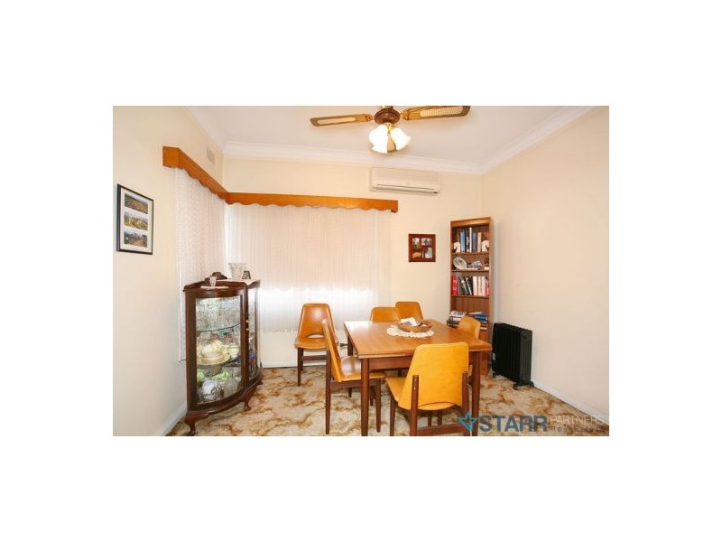 11 Kenelda Avenue, Guildford NSW 2161