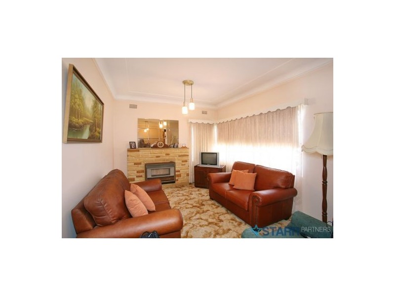 11 Kenelda Avenue, Guildford NSW 2161