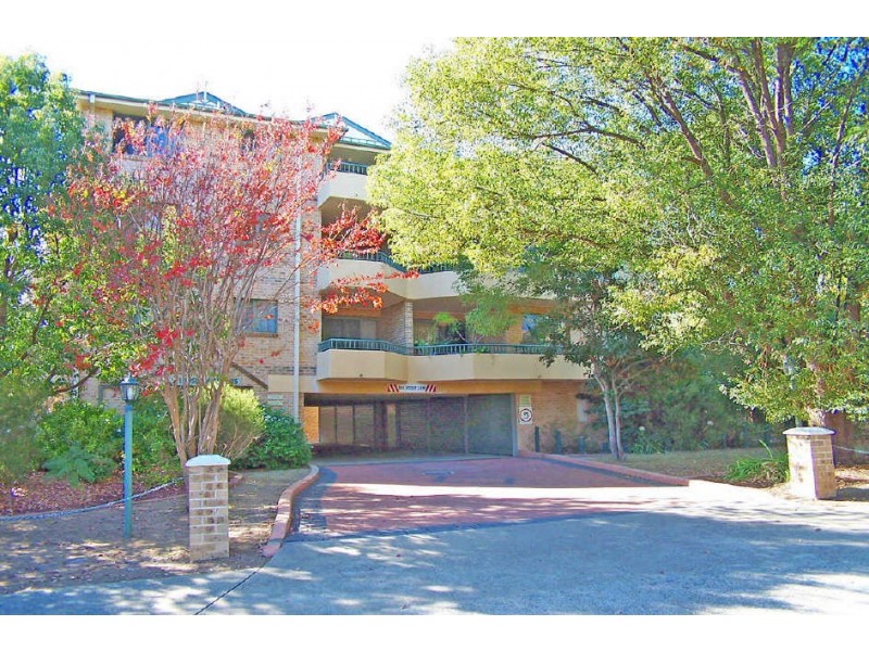 17/235  TARGO ROAD, Toongabbie NSW 2146