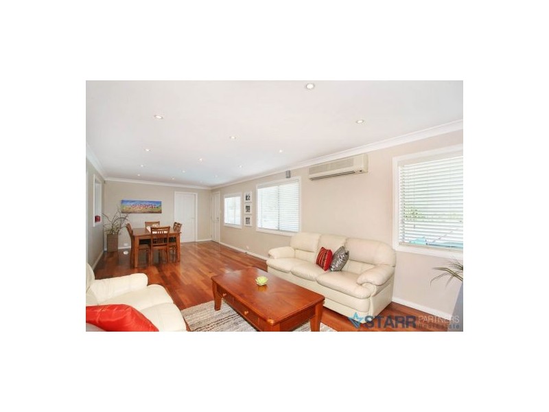 8 Braeside Road, Greystanes NSW 2145