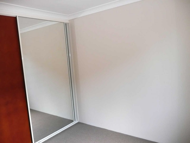 4/6  PATON STREET, Merrylands NSW 2160