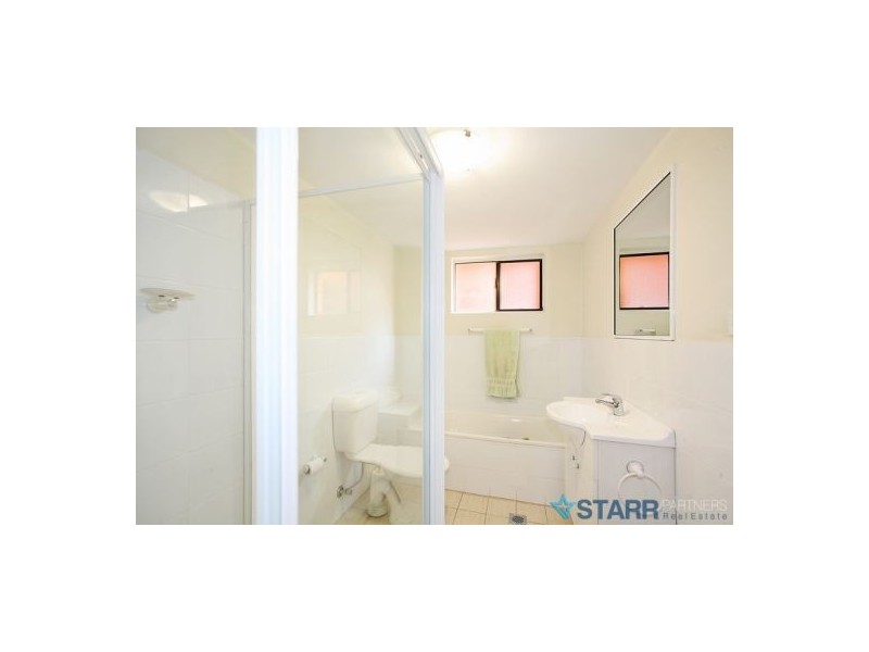 8/29 Neil Street, Merrylands NSW 2160