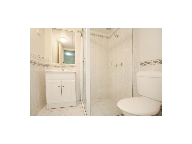 18/12-16 Blaxcell Street, Granville NSW 2142