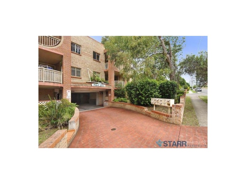 6/86 Walpole Street, Merrylands NSW 2160