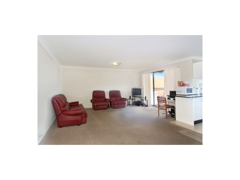 12/27 Station Street, Harris Park NSW 2150