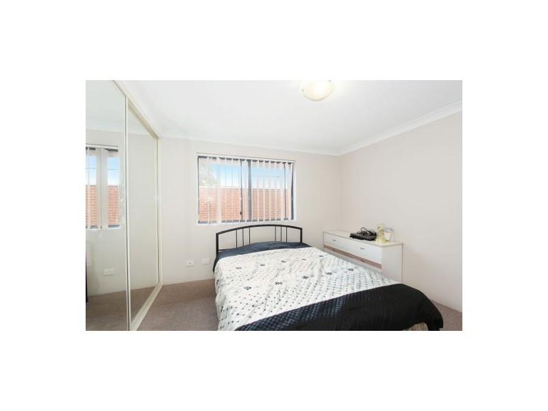 12/27 Station Street, Harris Park NSW 2150