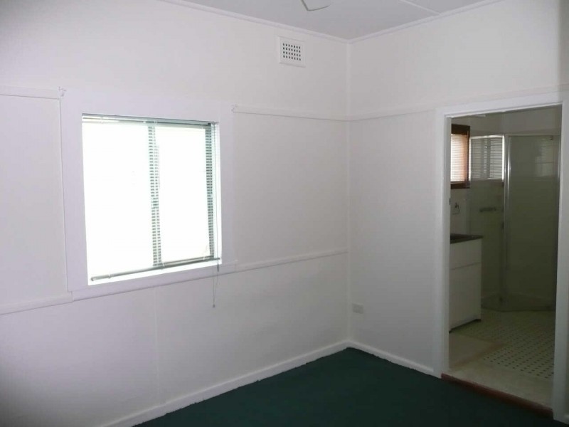 02/13  SHACKEL AVENUE, Old Guildford NSW 2161