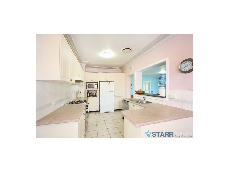 146 Braeside Road, Greystanes NSW 2145