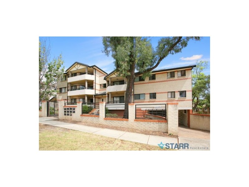 8/85-89 Clyde Street, Guildford NSW 2161