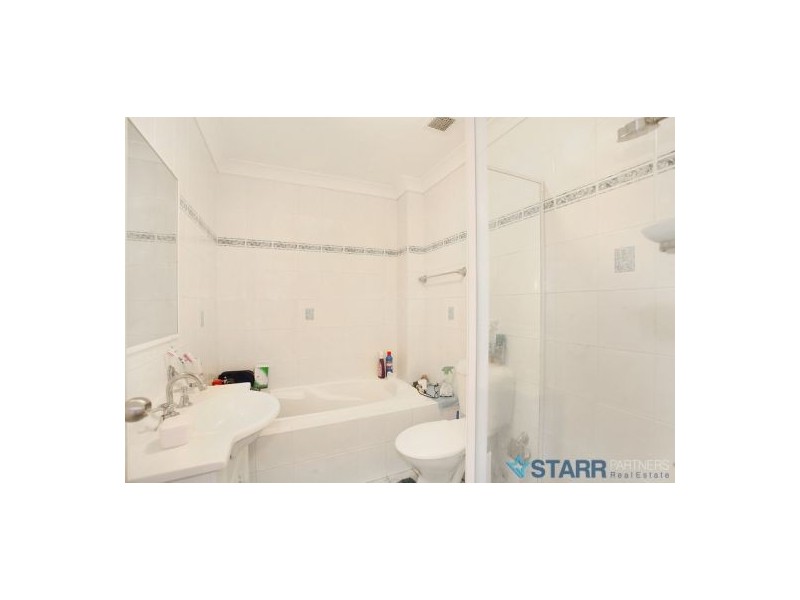 18/4-8 Burford Street, Merrylands NSW 2160