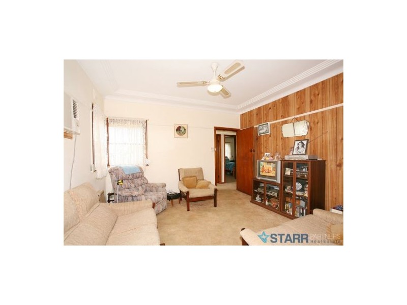 18 Zillah Street, Merrylands NSW 2160