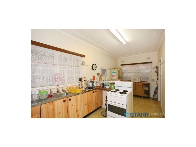 18 Zillah Street, Merrylands NSW 2160