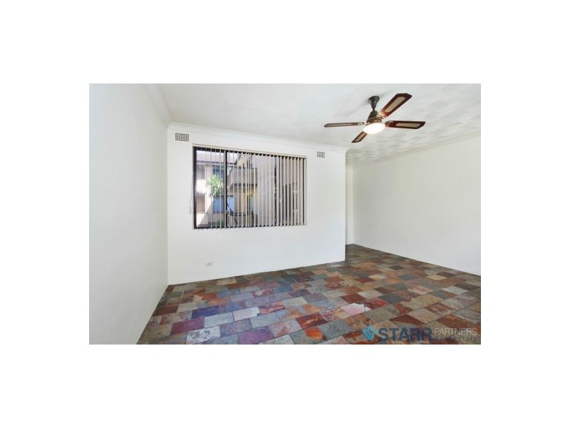 13/4 Arthur Street, Merrylands NSW 2160