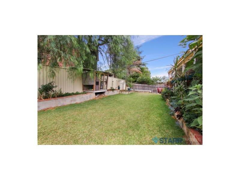 6 Princes Street, Guildford NSW 2161