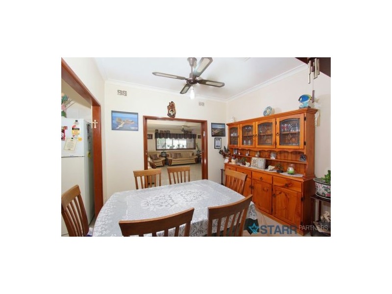 6 Princes Street, Guildford NSW 2161