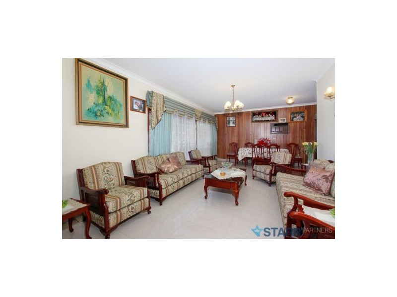 6 Princes Street, Guildford NSW 2161