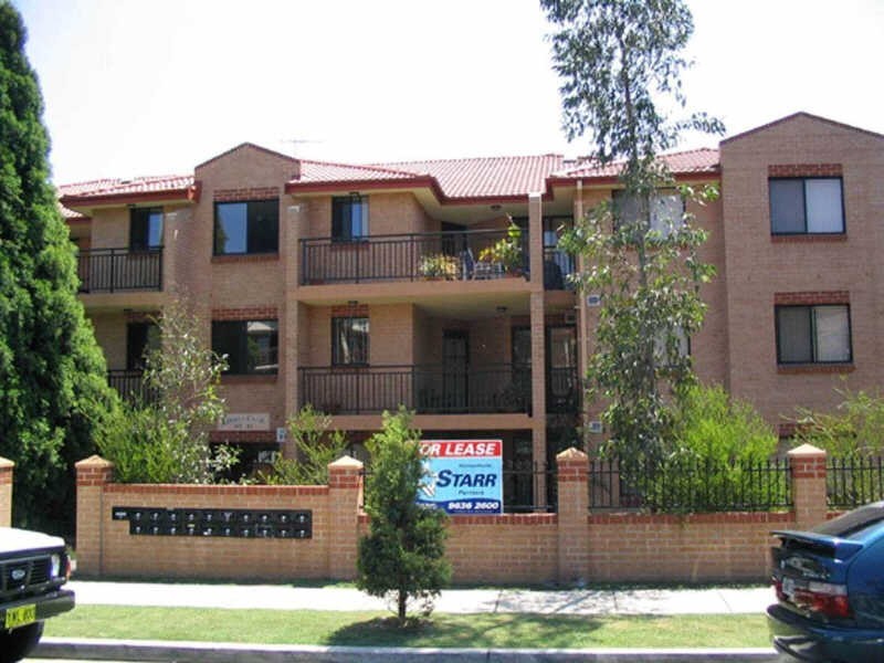 17/105  STAPLETON STREET, Pendle Hill NSW 2145