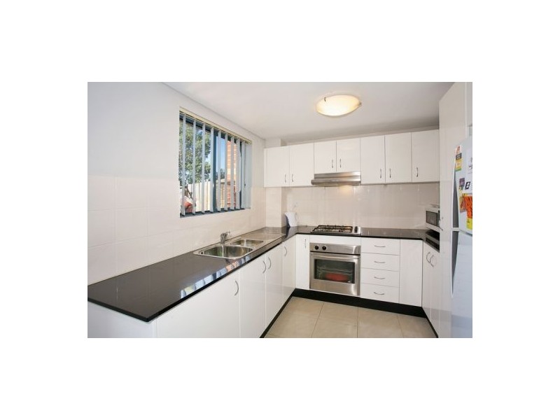 8/58 Lansdowne Street, Merrylands NSW 2160