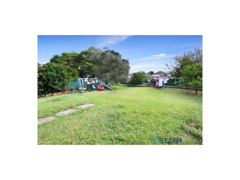 19 Earl Street, Merrylands NSW 2160