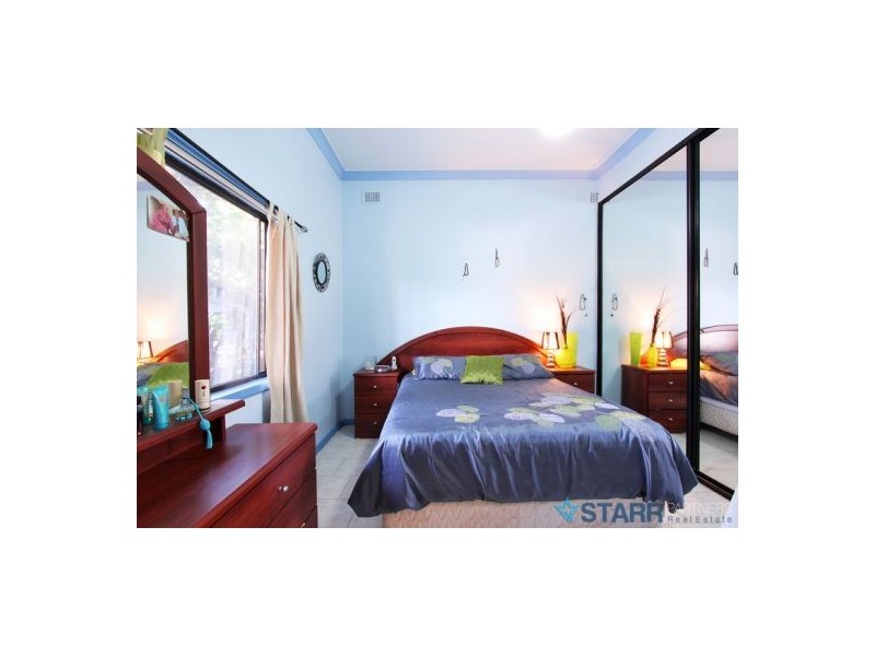 19 Earl Street, Merrylands NSW 2160