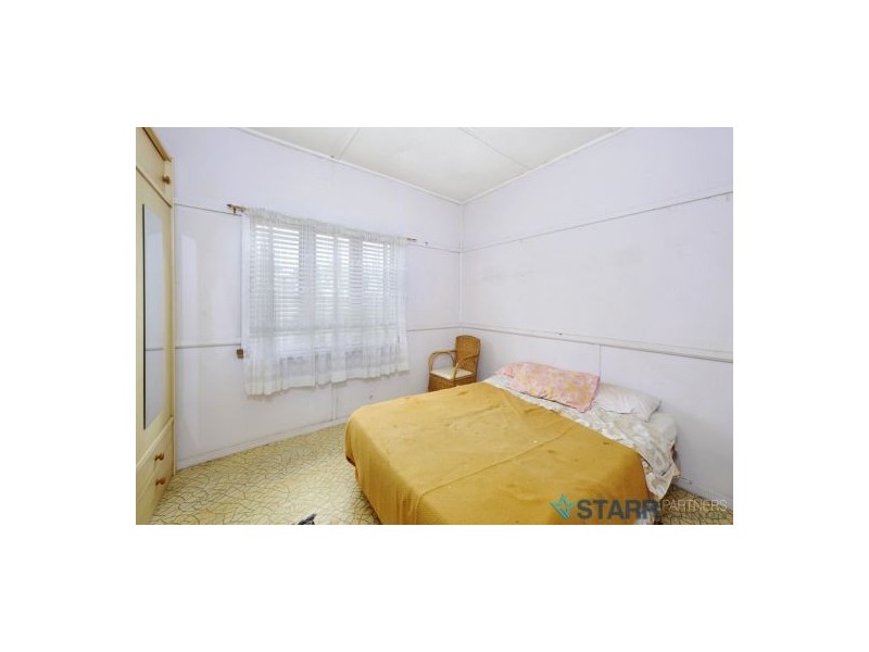 6 Fairview Street, Guildford NSW 2161