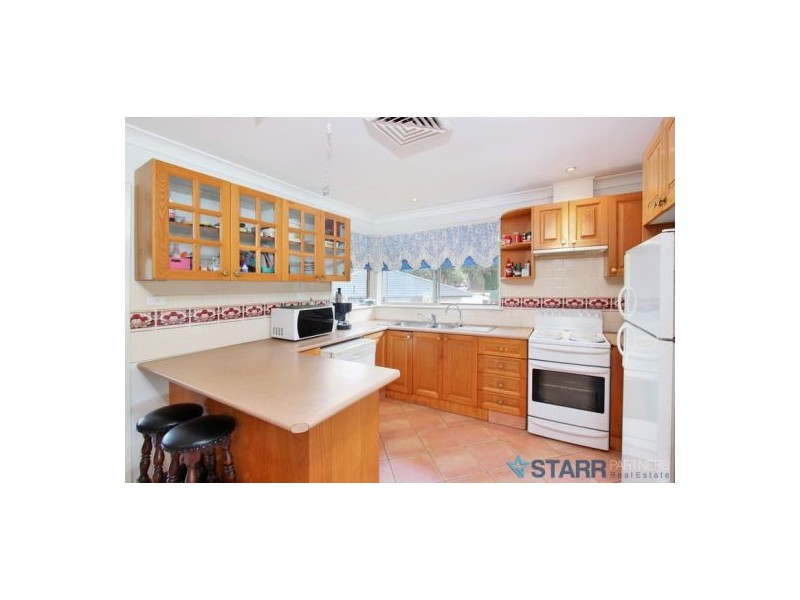 3 Quist Place, Greystanes NSW 2145