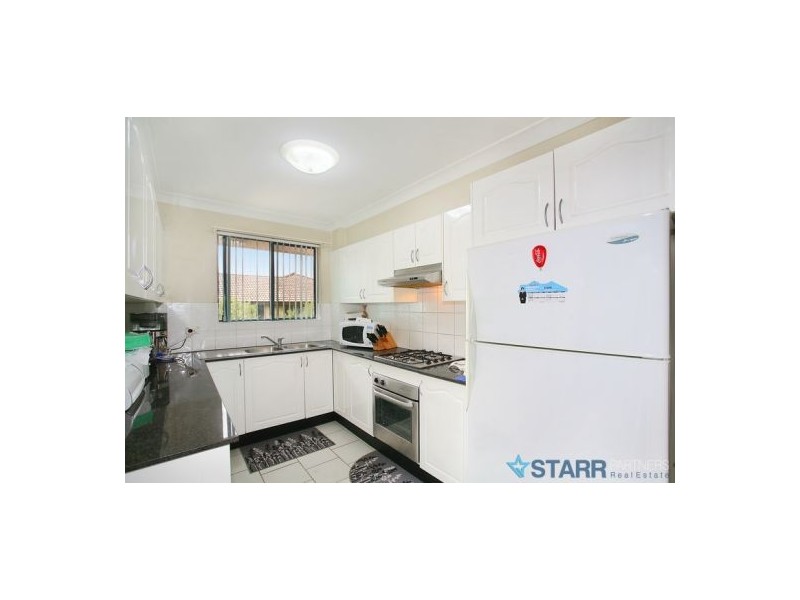 12/7 Sheffield Street, Merrylands NSW 2160