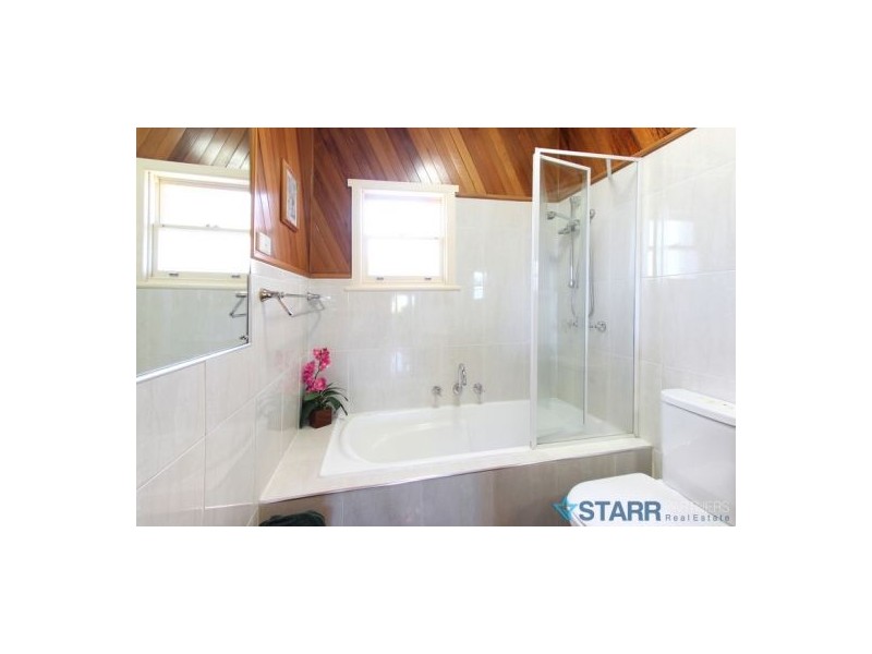 11 Holroyd Road, Merrylands NSW 2160