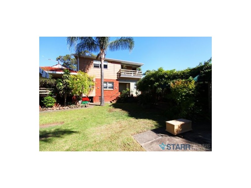 11 Holroyd Road, Merrylands NSW 2160