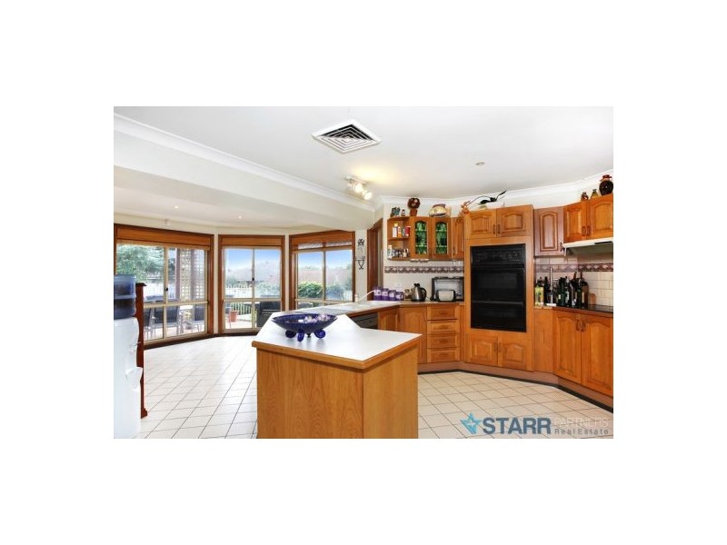 11 Benaud Street, Greystanes NSW 2145