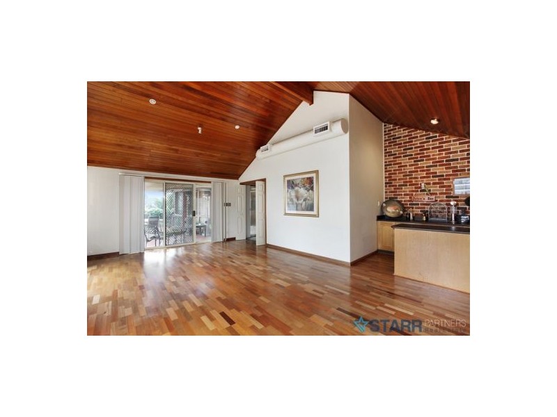 11 Benaud Street, Greystanes NSW 2145