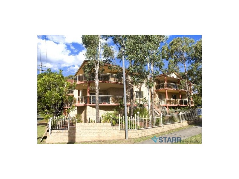 15/62-66 The Esplanade, Guildford NSW 2161