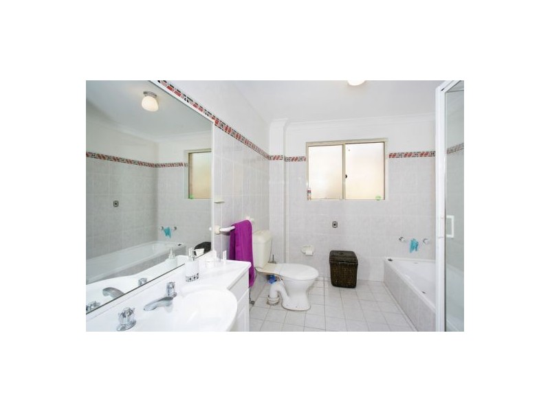 15/62-66 The Esplanade, Guildford NSW 2161