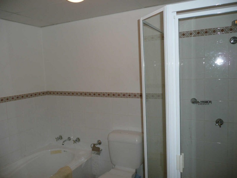 18/2  KANE STREET, Guildford NSW 2161