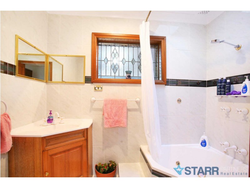 56  MACQUARIE ROAD, Greystanes NSW 2145