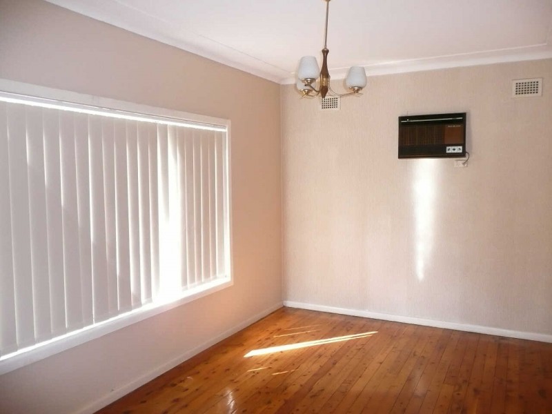 1  REGINA STREET, Guildford NSW 2161