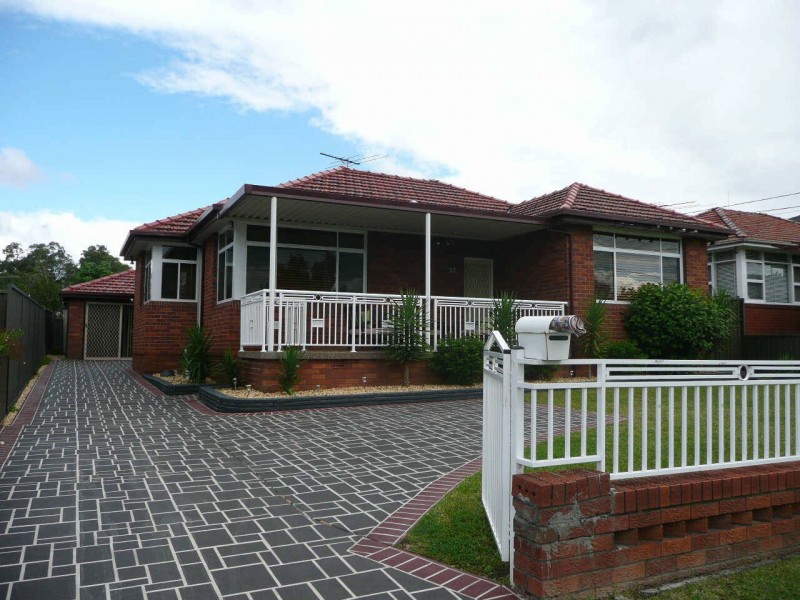 27  EDDY STREET, Merrylands NSW 2160