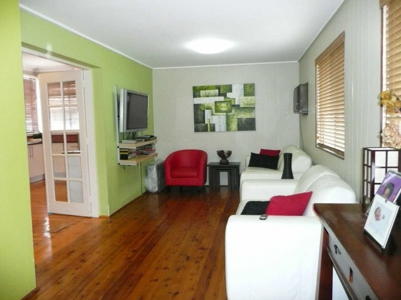 27  EDDY STREET, Merrylands NSW 2160