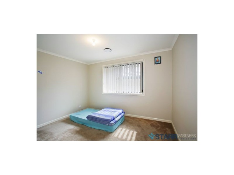 14 Grazier Circuit, Pemulwuy NSW 2145