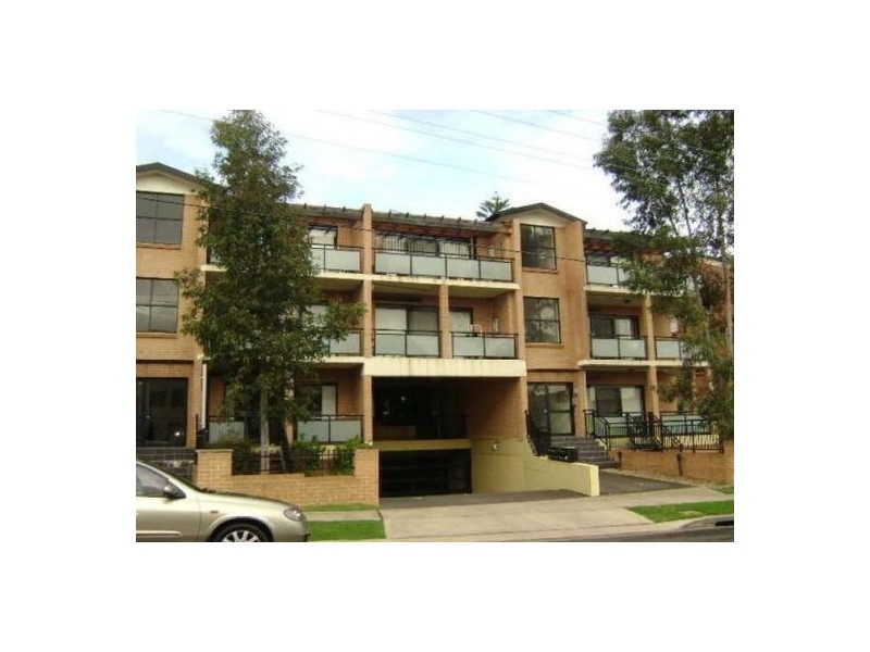 4/76 Mountford Avenue, Guildford NSW 2161