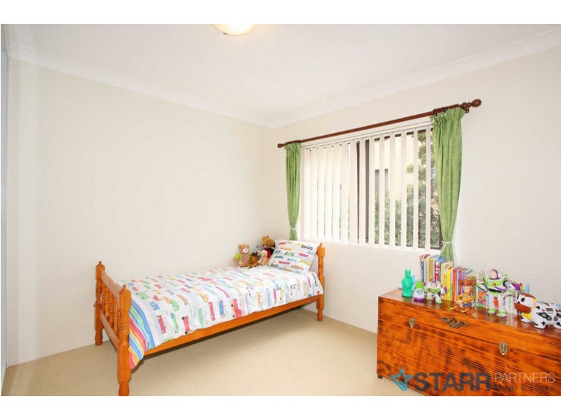 8/29  NEIL STREET, Merrylands NSW 2160