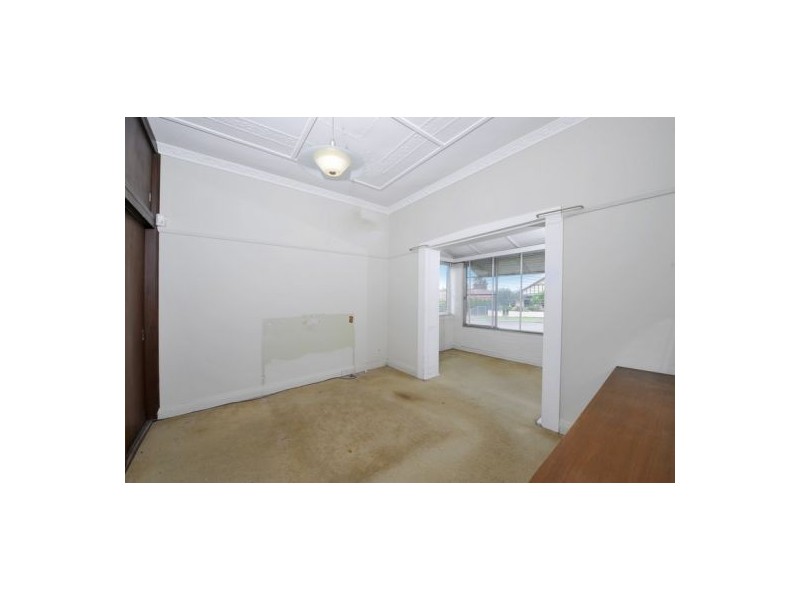 7 Locksley Avenue, Merrylands NSW 2160