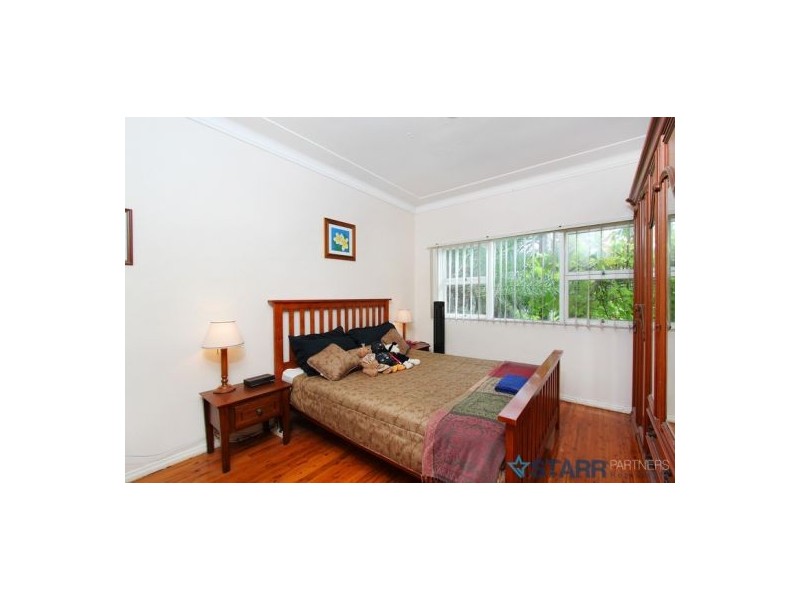 4 Faulds Road, Guildford NSW 2161