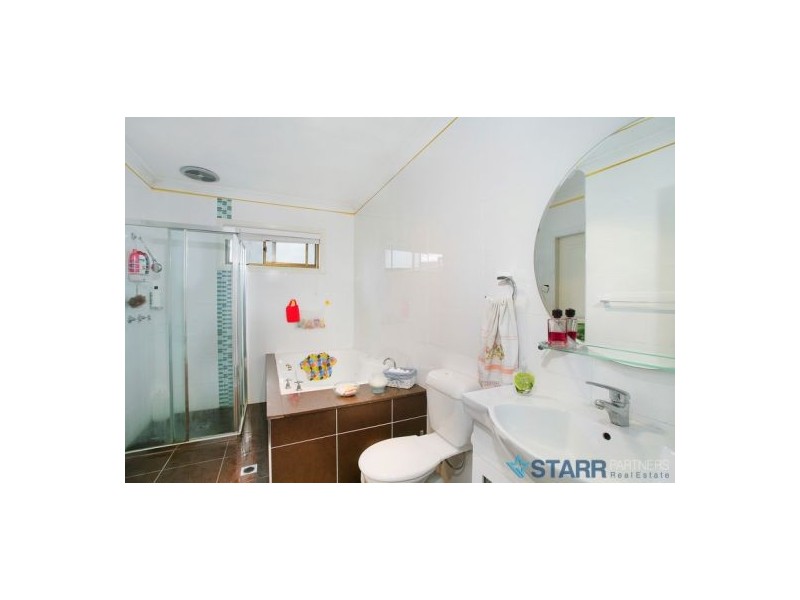 33 Bursill Street, Guildford NSW 2161